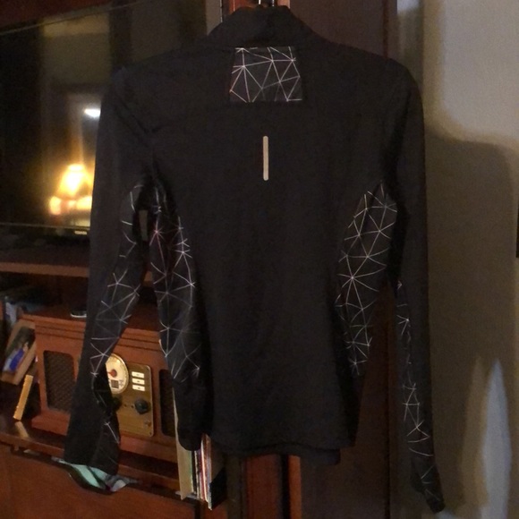 Reebok SZ S I/4 zip pullover - Picture 4 of 5